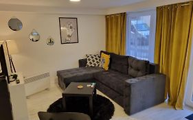 Bowler Hat Apartment Belgrade